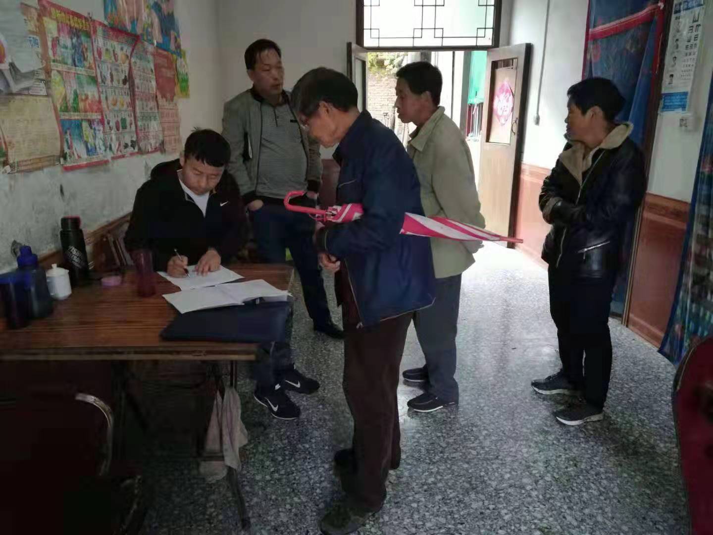 渭南市华州区大明镇：开展脱贫退出交叉检查 扎实推进脱贫攻坚工作