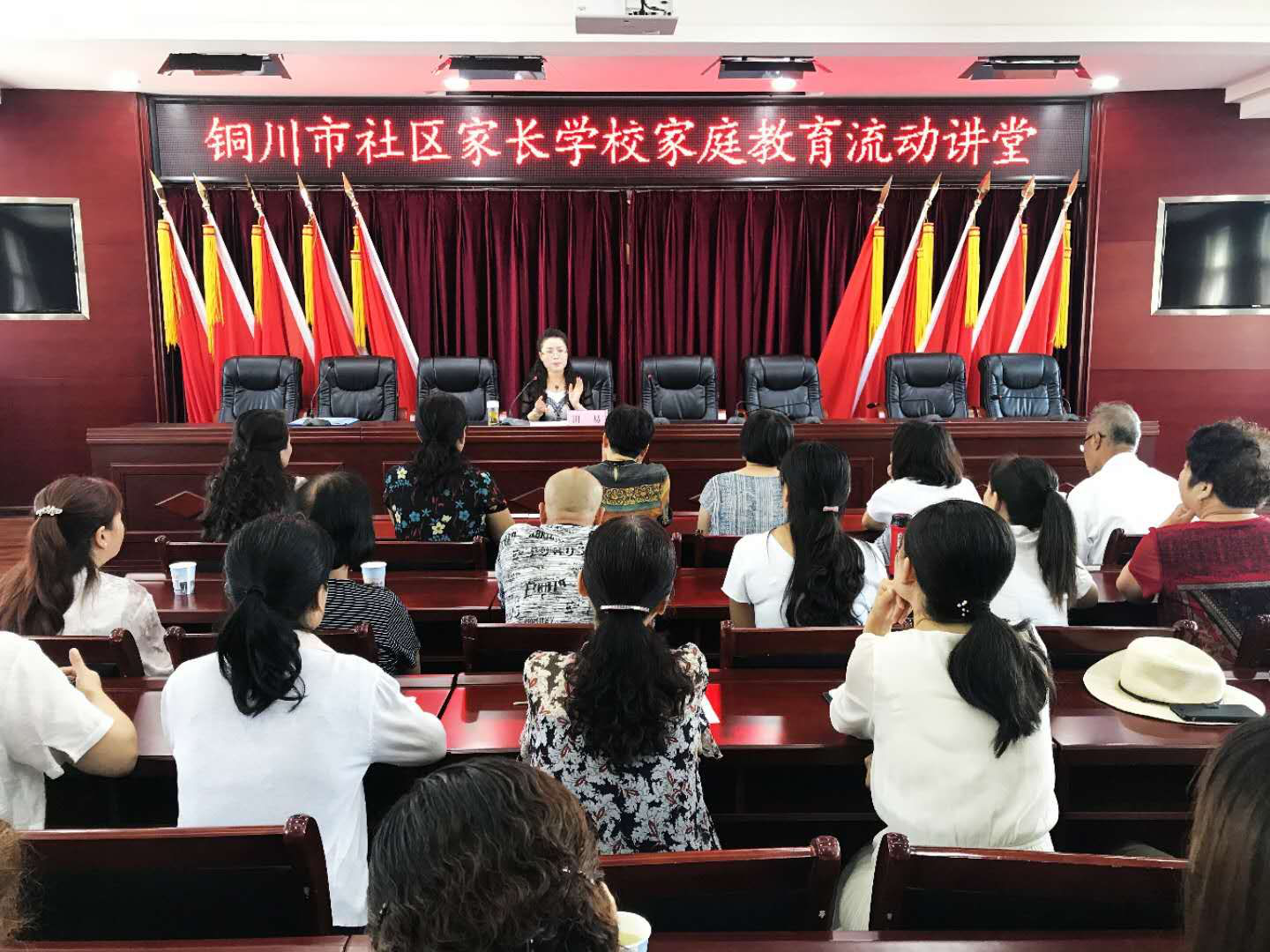 中考温馨提示 道德与法治研习攻略 让学子留下华美篇章
