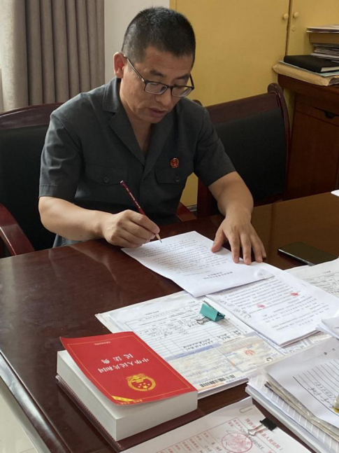 喜讯！礼泉法院两名法官，荣获个人三等功
