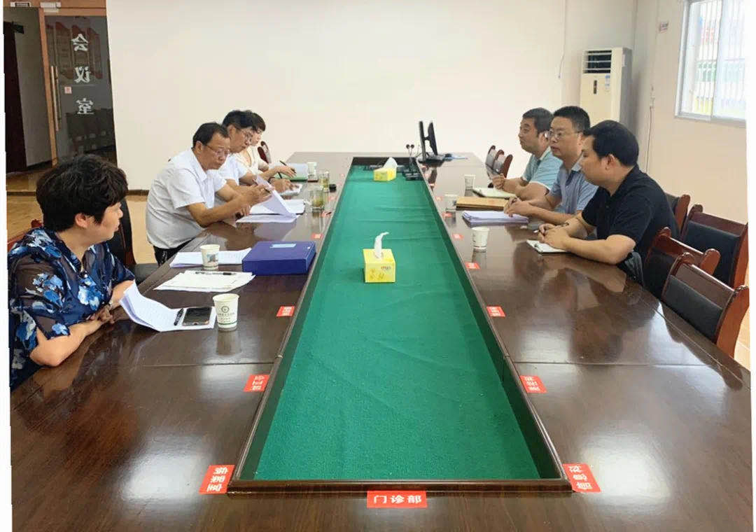 安康市卫健局联合安康职业技术学院到汉阴县人民医院调研