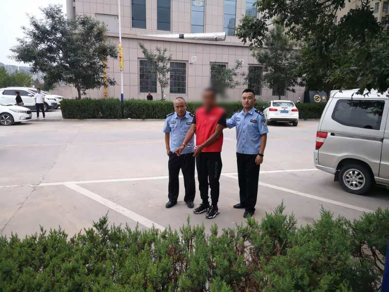 钱包被盗 米脂公安2小时追回