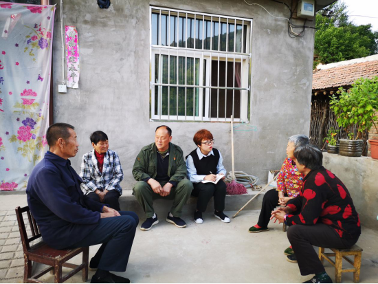 老兵退伍不褪色 带领村民致富奔小康