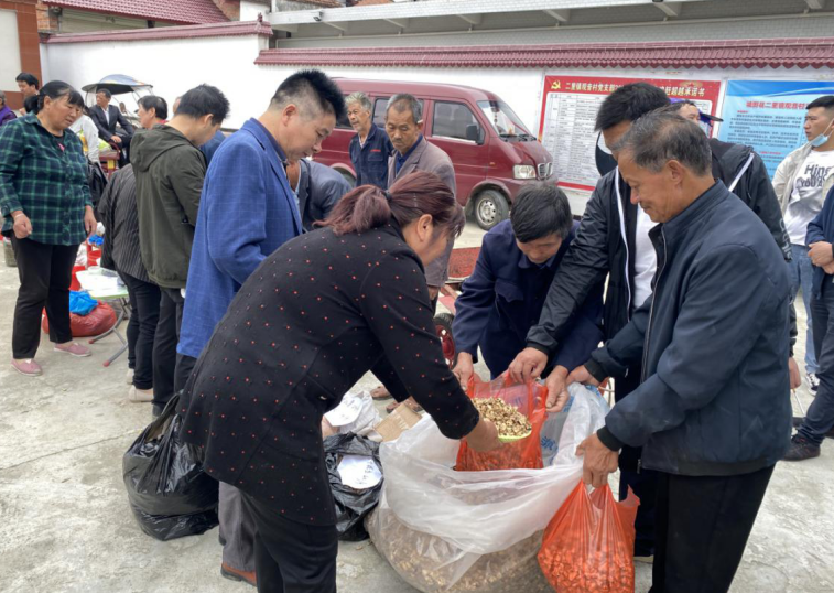 城固县医院：消费扶贫，助力群众增收致富