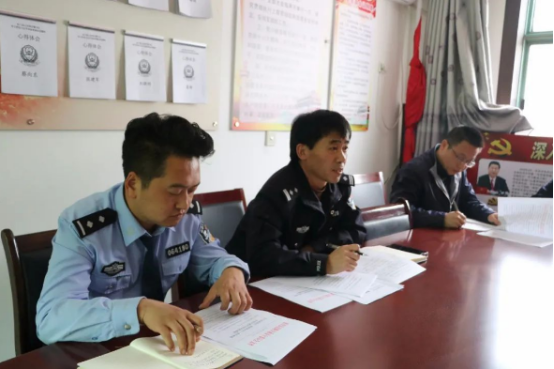 延川县道路交通安全委员会：强化交通检查，保障道路安全通畅