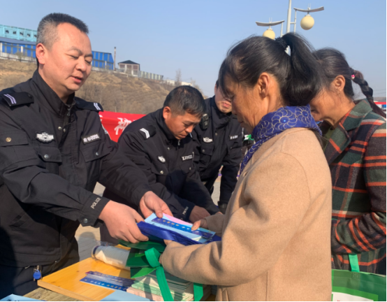 府谷县公安局：高位推动禁毒整治，构建毒品治理新格局
