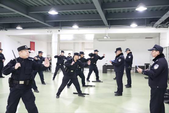 领导垂范 积极备考秦汉公安分局圆满完成警务实战实操考核