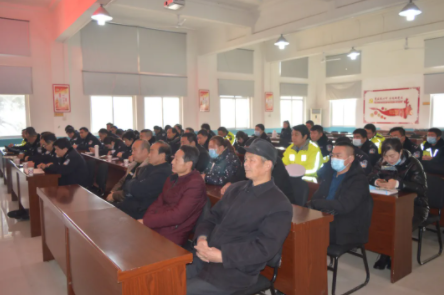 武功交警举行第五届后稷文化节暨河滩古会疏堵保畅启动仪式