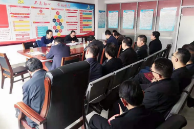 横山区人社局：发扬红色传统，激发干事热情