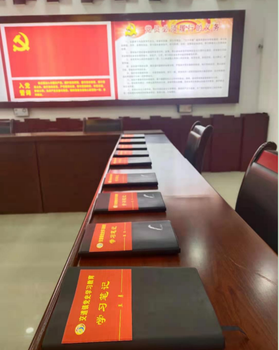 澄城县交道镇：晒笔记评先进，党史教育入人心