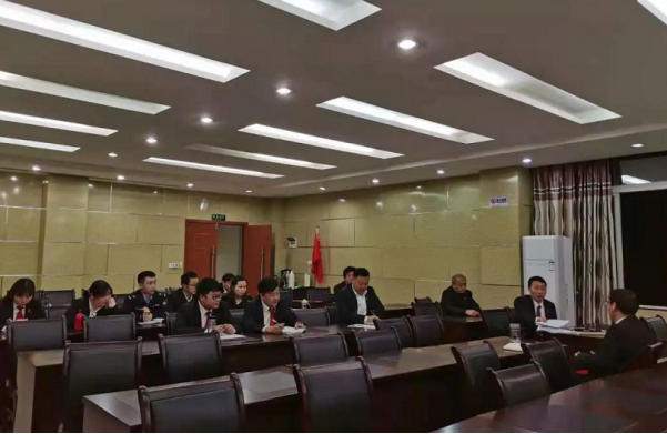石泉法院：自查自纠强纪律，提高队伍执法力
