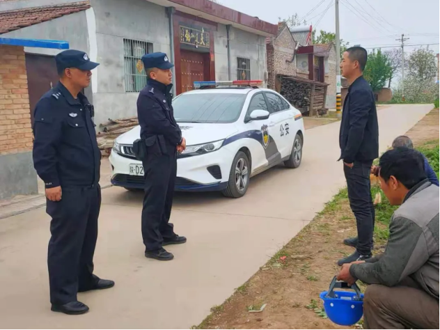 长武县公安局：强化执法能力，为群众生活保驾护航