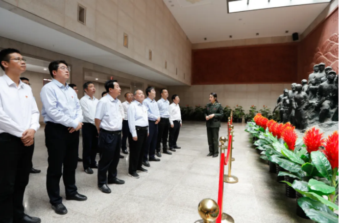 黄陵矿业公司:学习党史强信念，不忘初心跟党走