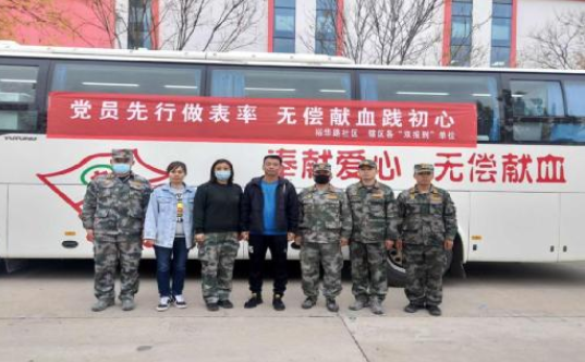 榆阳区明珠路街道裕华路社区开展 “传光荣党史 承军人之风”系列活动