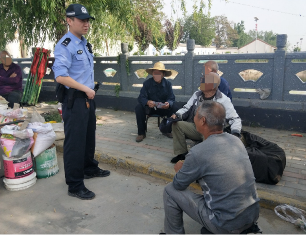 合阳公安：好心拾遗惹纠纷 民警耐心来化解