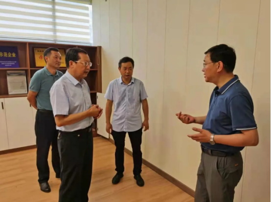安康市市场监督管理局局长张宗富调研包装饮用水产业发展情况