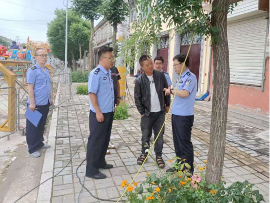 旬邑县公安局：“望闻问切”细检查? ?“把诊号脉”?守平安