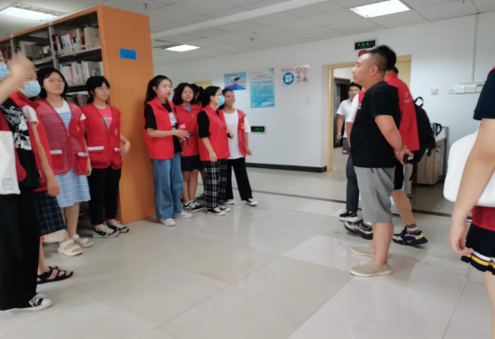 渭南市图书馆：组织志愿者岗前培训 提升志愿者服务理念