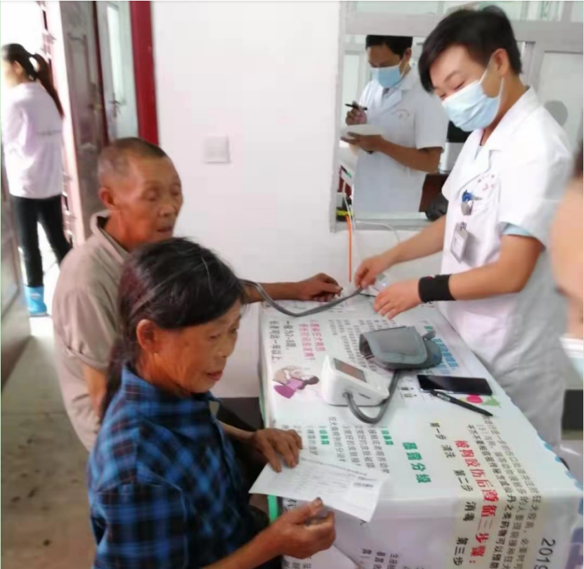镇巴县巴庙镇：公卫服务惠民生，免费体检暖人心