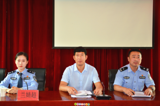 黄龙县公安局交通管理大队：守规则平安行，安全宣讲走进三岔镇