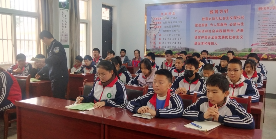 合阳县公安局：秋季法制进校园     全面推进依法治校