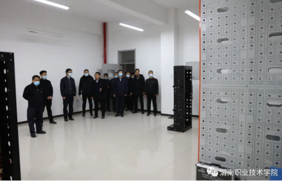 渭南职业技术学院领导深入基建工地调研指导工作