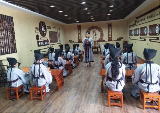 丹凤县商镇：抓党建   促乡村振兴
