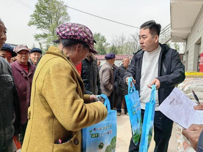 f0e1ab1450b3e3c34b0db17f27b72f5