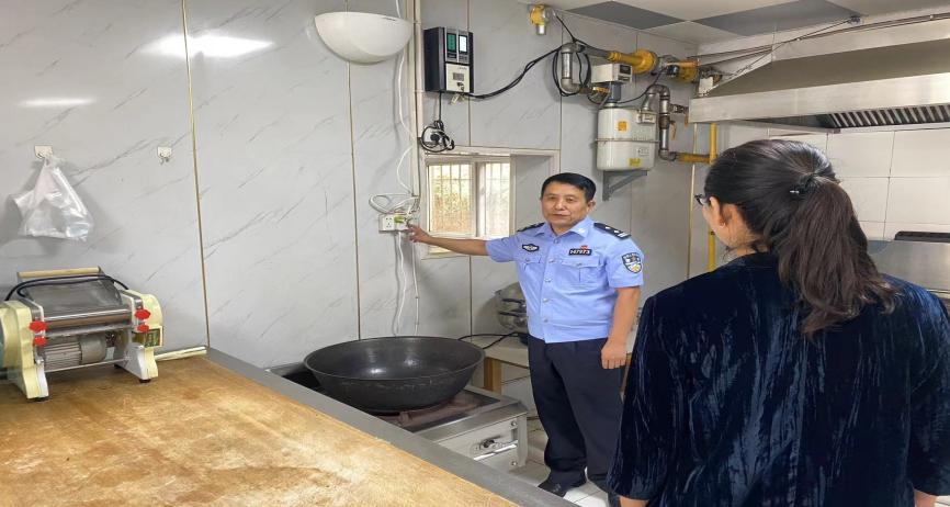 b84a559765fd044b1bd7ce55340c993