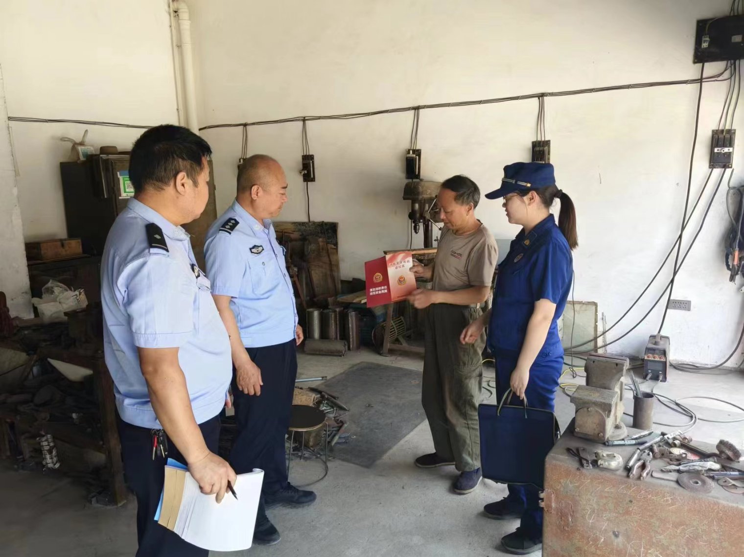 98b9d14f1e1aa3752cf84f38e4c91d9