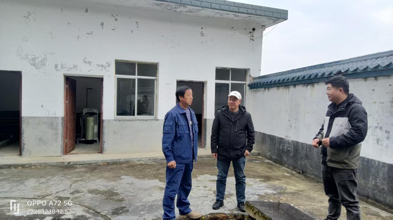 7bd117e7efced2571270e3a4e0d8e77