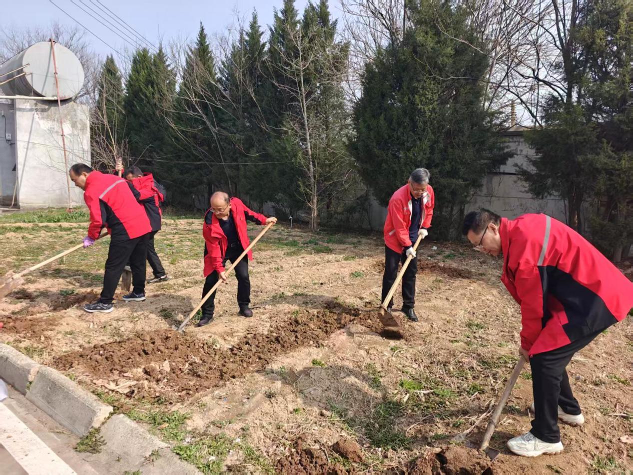 98254f8bfce58bb935f81289a8edde79